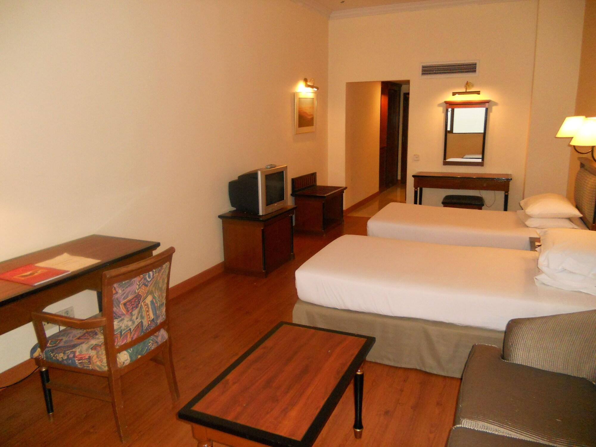 Dynasty Hotel Kuala Lumpur Exterior photo