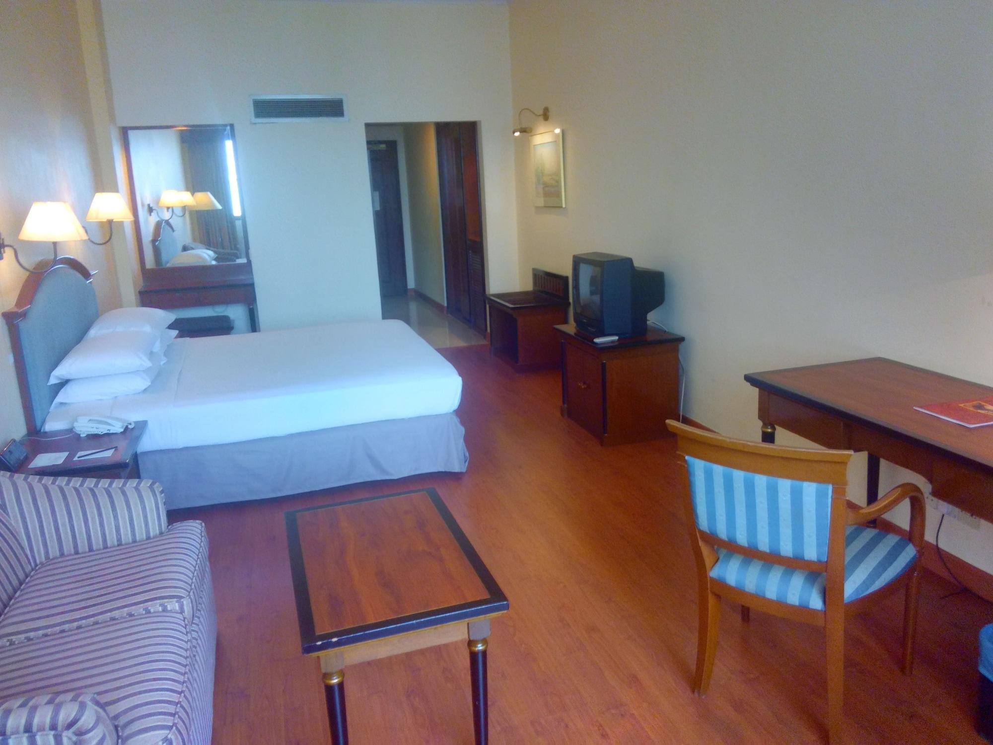 Dynasty Hotel Kuala Lumpur Exterior photo
